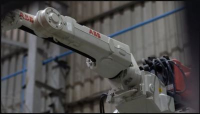 Robotics In Manufacturing - Cybernetik Technologies

Cybernetik Technologies deploys the latest automation technologies that enable manufacturers to harness the full potential of the data-based model in the form of optimal all round performance and minimal wastes. Click here to know more https://www.cybernetik.com/industry/manufacturing/