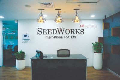 Seeds Sellers in India - Shop for Kitchen Garden / Vegetable Seeds Online in India. Buy Best Quality Hybrid Vegetable Seed for Gardening at seedworks.com. Seeds Sellers in India, ✓ Free All India Delivery. 

Website - https://www.seedworks.com/tomato-seeds/