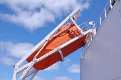 You'll be able to experience unimaginable safety thanks to lifeboat maintenance services. This will ensure that your vessels are fitted with the highest quality Twinfall lifeboats and liferafts. Rely on expertise to protect your fleet using the most advanced deck cradles. https://www.survivalsystemsinternational.com/north-america/maintenance-inspection/