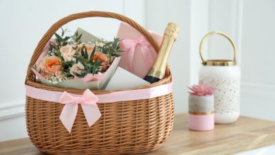 Gift hampers can uplift your gift-giving skills, stuffed with a stunning assortment of delights. Ideal for any occasion, hampers designed to bring happiness and love to the hearts of your loved ones. Give them your love and appreciation by gift hampers that have been carefully designed. https://www.hampergifts.co.uk/champagne-hampers.cfm https://www.hampergifts.co.uk/champagne-hampers.cfm