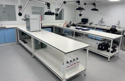 Bespoke Laboratory Tables
